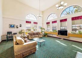 Travelodge by Wyndham Decatur TX 4