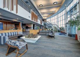 Dimond Center Hotel 3