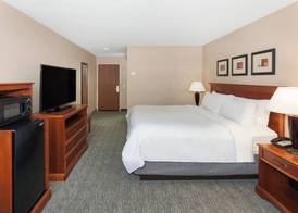 Holiday Inn Express & Suites HAMPTON SOUTH-SEABROOK by IHG 3