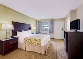 Baymont by Wyndham Jacksonville Orange Park 3