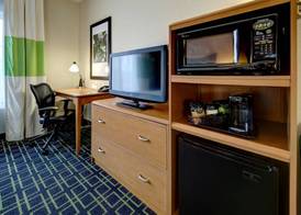 Fairfield Inn & Suites by Marriott Harrisburg West/New Cumberland 4