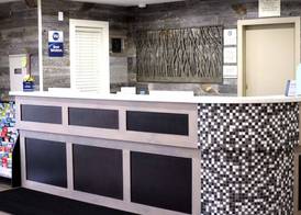 Best Western Peace Arch Inn 2