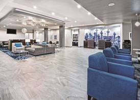 La Quinta by Wyndham Victoria - South 2