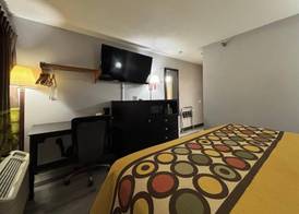 Super 8 by Wyndham Chenoa 5