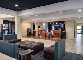 Hawthorn by Wyndham Dallas Love Field Airport 2