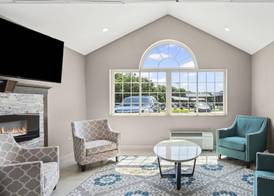 Sonesta Essential Hotels & Suites Kansas City/Blue Springs 3