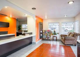 Motel 6 Wenatchee, WA 4