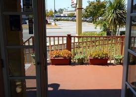 Hitching Post Studios Inn 3
