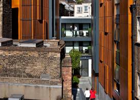 Liverpool Street - Your Apartment 3