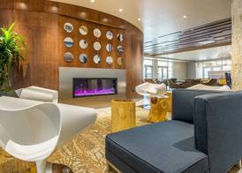 Cambria Hotel Milwaukee Downtown 3
