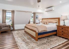 The Four Daughters Inn 2
