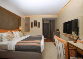 Pal Hotel 5