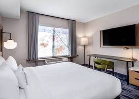 Fairfield Inn & Suites Minneapolis North 5