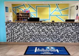 Eglin Extended Stay Hotel, a Howard Johnson by Wyndham 2