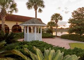 CLOSED - Maingate Lakeside Resort 3
