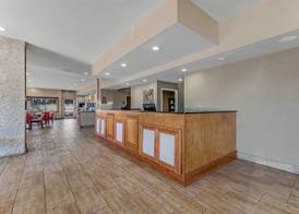 Comfort Suites Huntsville MidCity District at Research Park 5