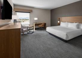 La Quinta Inn & Suites by Wyndham Phoenix West Glendale 5