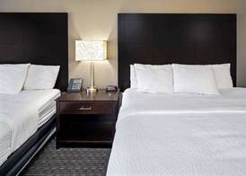 La Quinta by Wyndham Anaheim 4