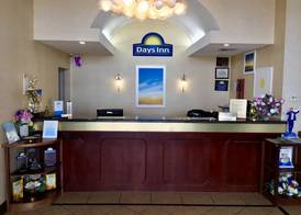 Days Inn by Wyndham Robstown 5