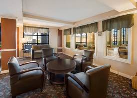 Quality Inn & Suites Cincinnati I-275 4