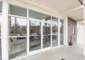 Econo Lodge Forest City 3