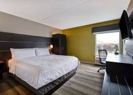 Holiday Inn Express & Suites Allentown-Dorney Park Area by IHG 4