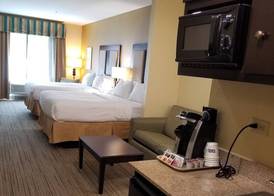 Holiday Inn Express & Suites GULF SHORES by IHG 4