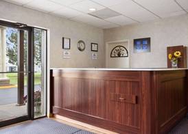 Days Inn by Wyndham Middletown 2