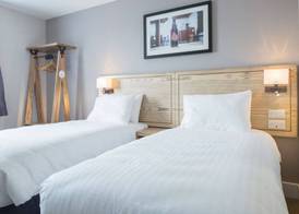 Green Lodge, Wirral by Marston's Inns 5