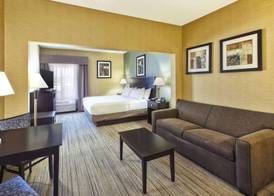 Country Inn & Suites by Radisson, Benton Harbor-St. Joseph, MI 4