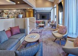 Courtyard by Marriott Detroit Warren 2