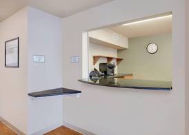 WoodSpring Suites Columbus NE I-270 Airport 4