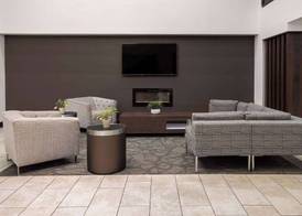 La Quinta Inn & Suites by Wyndham Mooresville 2