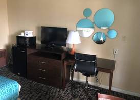 Howard Johnson by Wyndham Rocky Hill 2