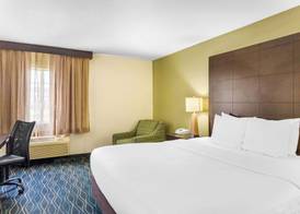 Best Western Oglesby Inn 4