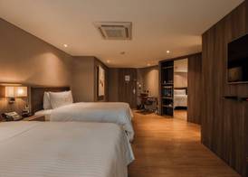 Binn Hotel 4