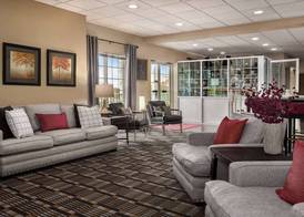 Ramada by Wyndham Pigeon Forge North 2