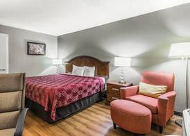 Econo Lodge Tallahassee I-10 near University 5