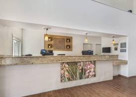 Comfort Suites Omaha Northwest 2