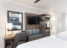 Marina Beach Hotel 3