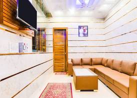Hotel Fabulous - Delhi International Airport 4