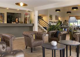 Hôtel & Résidence Lou Paradou Gréoux Les Bains 2
