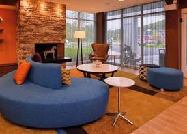 Fairfield Inn & Suites by Marriott Plymouth White Mountains 5