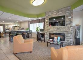 Super 8 by Wyndham Knoxville West/Farragut 4