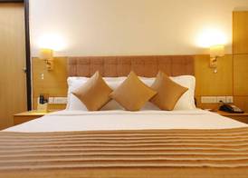Ramada by Wyndham Neemrana 5