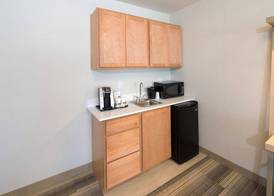 Holiday Inn Express & Suites LA PORTE by IHG 3