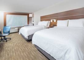 Holiday Inn Express & Suites BREVARD – CITY CENTER by IHG 5