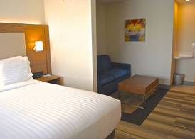 Holiday Inn Express VANCOUVER AIRPORT - RICHMOND by IHG 3
