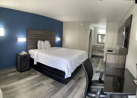 Griffin Inn & Suites 5