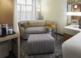 Courtyard by Marriott Oshawa 4